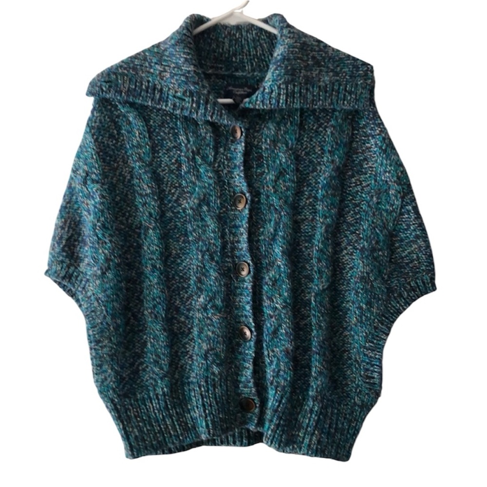 American Eagle open sleeve knit sweater/vest